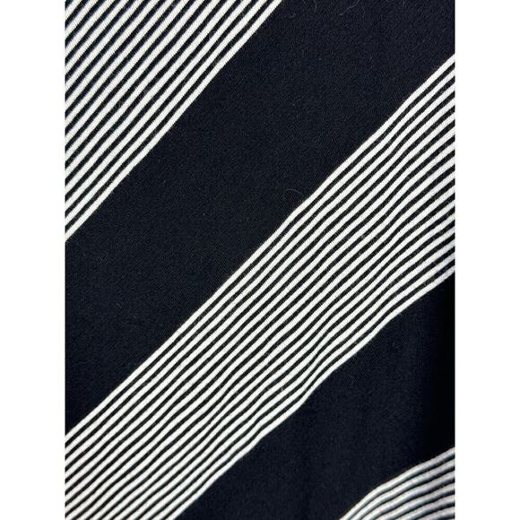 Max Studio Black Diagonal Striped Long Maxi Skirt Medium‎ NWT - Picture 5 of 7